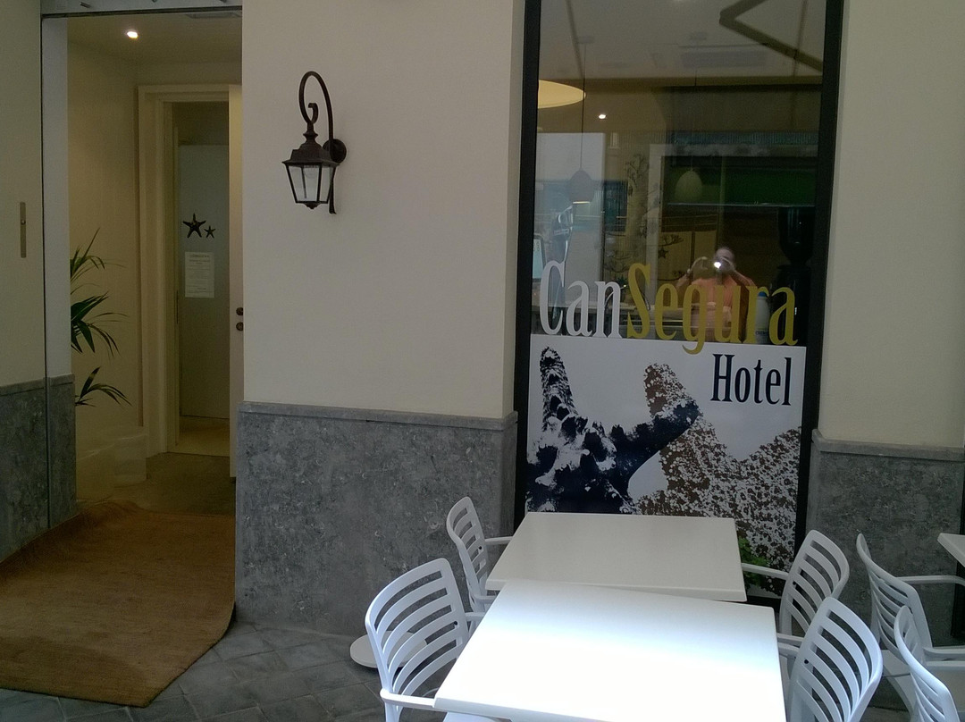 Can Segura Hotel主图