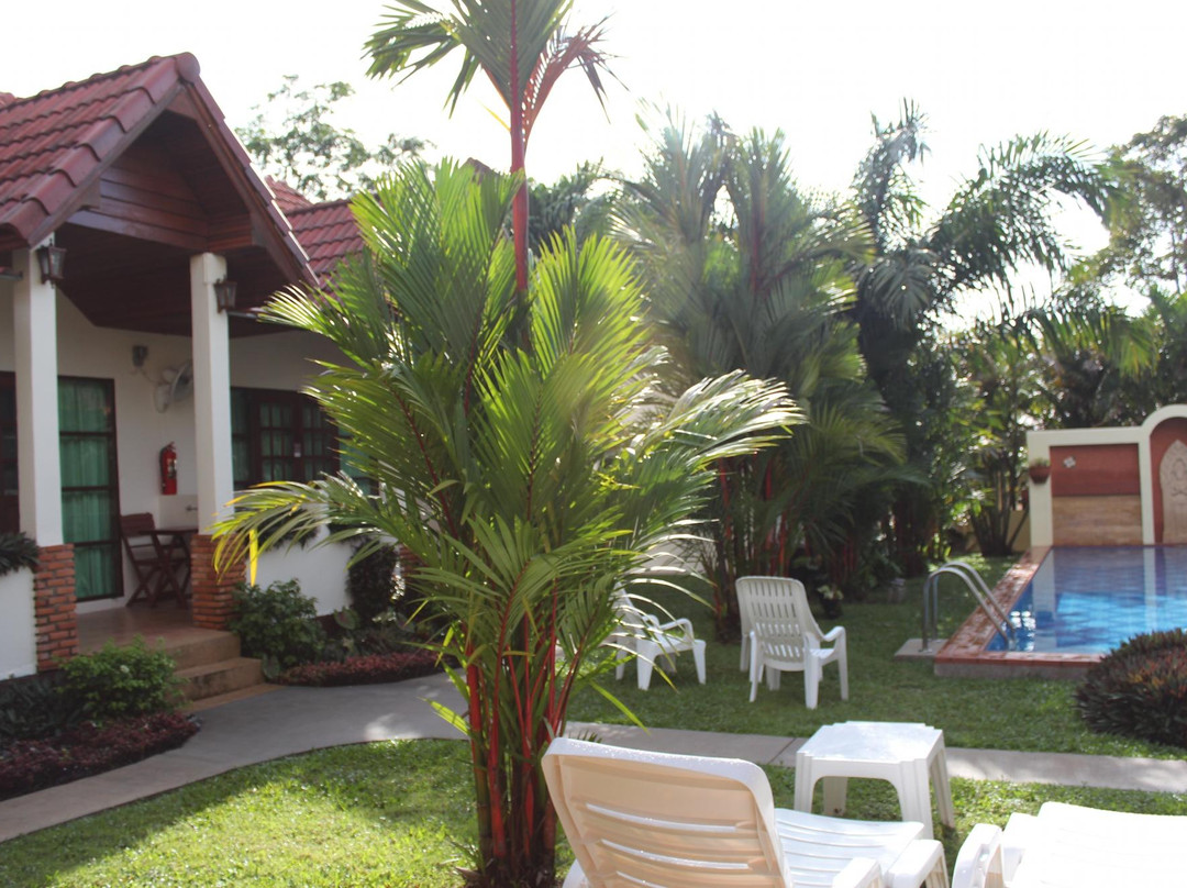 Falang Paradise
