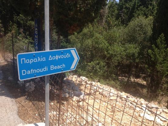 Dafnoudi Beach-菲斯卡尔宗必去景点