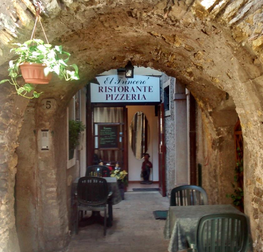 托里德尔贝纳科餐馆和美食-Pizzeria El Trincero