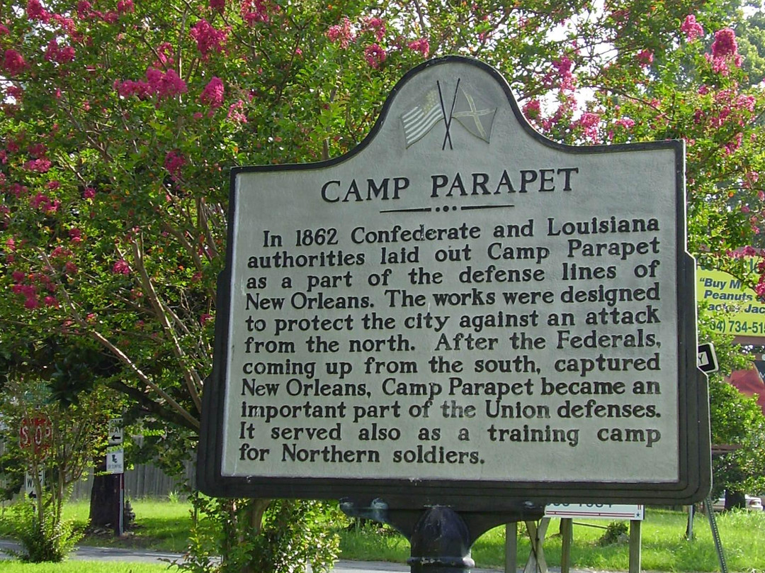 Camp Parapet Monument-梅泰里必去景点