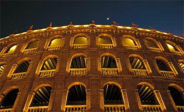 瓦伦西亚斗牛场-巴伦西亚必去景点