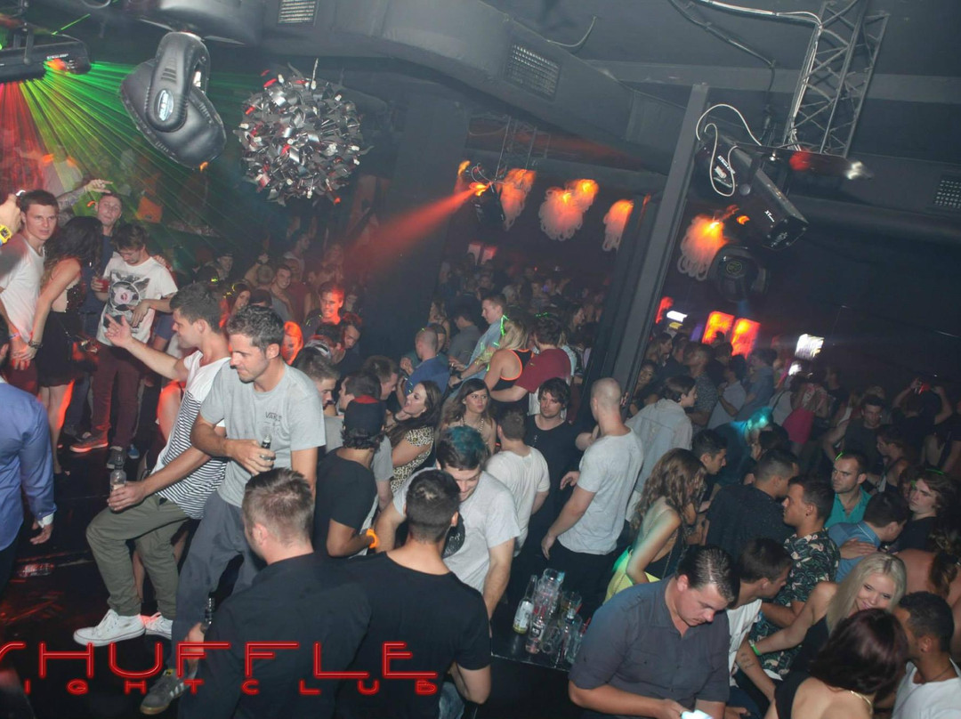 Shuffle Nightclub-冲浪者天堂必去景点