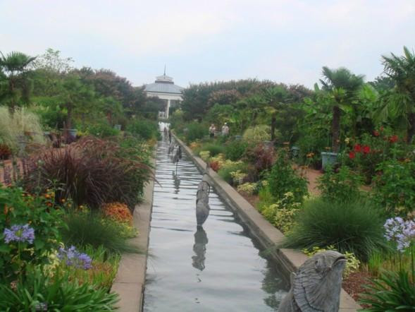 Trailhead Store @ The Gardens At Stowe-Belmont必去景点