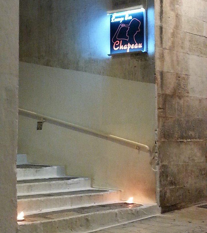 Chapeau Lounge Bar-奥斯图尼必去景点