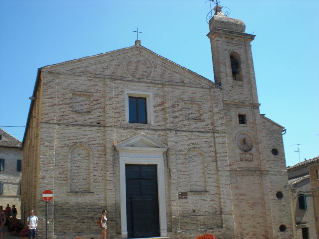 Piazza del sabato del villaggio景点图片