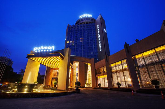 乌鲁木齐环球国际大酒店主图