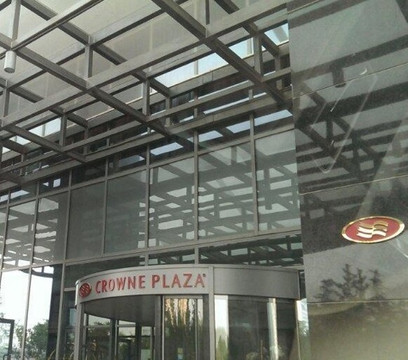 北京新云南皇冠假日酒店主图