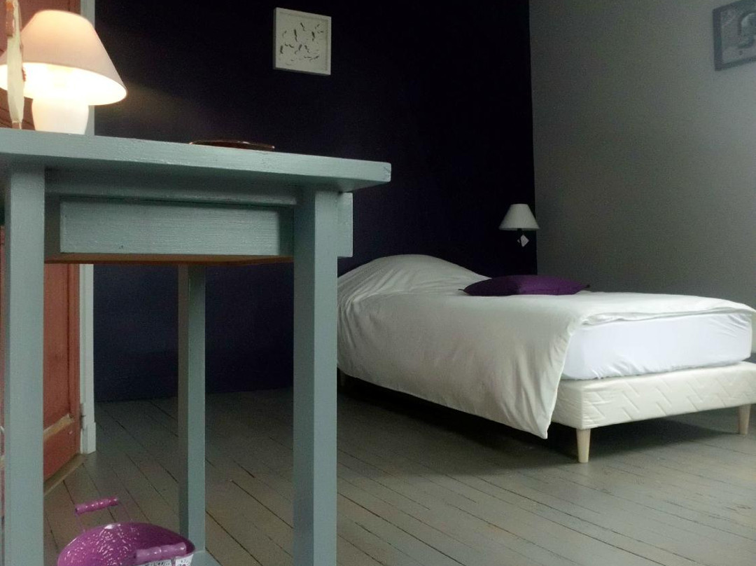 Les Heures Claires主图