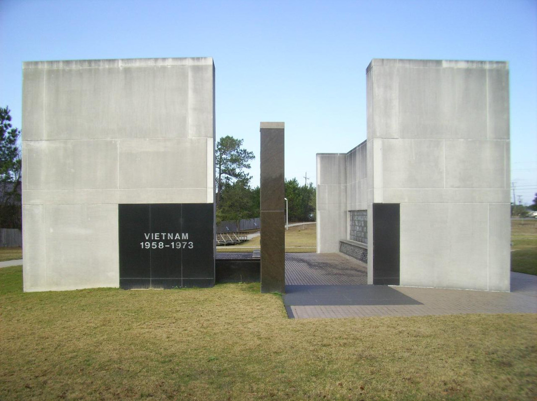 Mississippi Vietnam Veterans Memorial景点图片