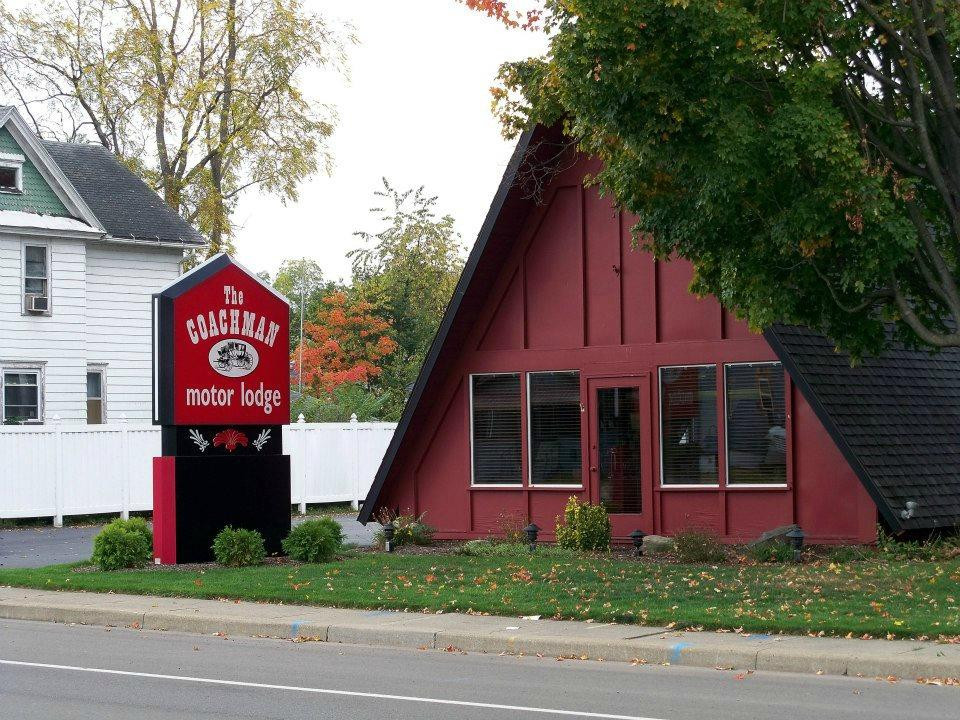 Coachman Motor Lodge