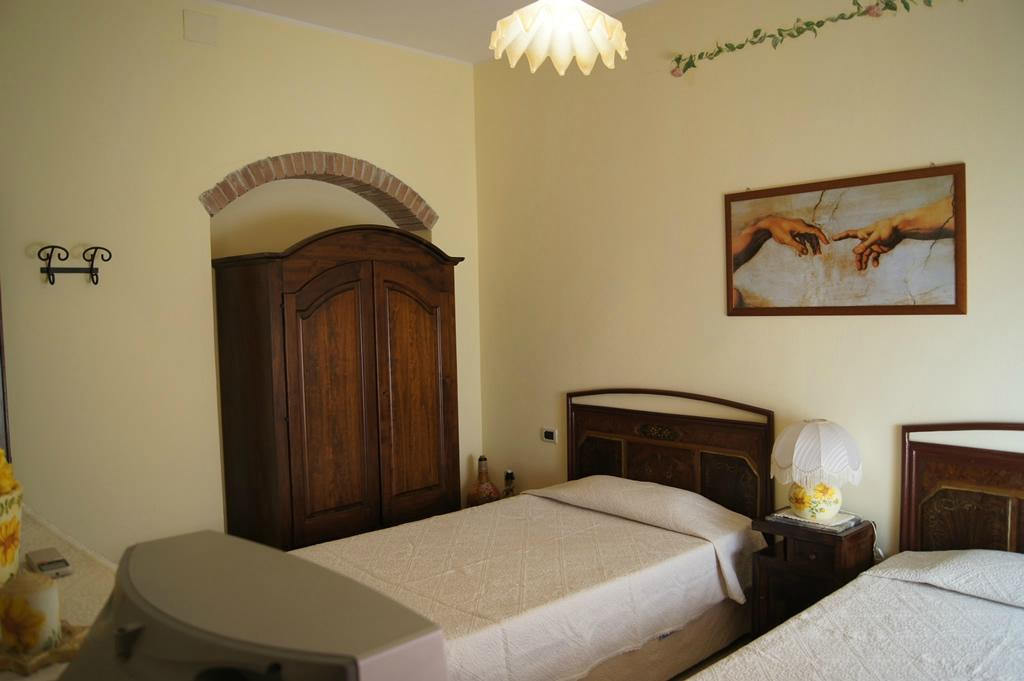 Montevecchio酒店住宿-Bed and Breakfast le 4 stagioni