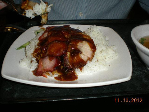 莱佛士城购物中心-新加坡必去景点