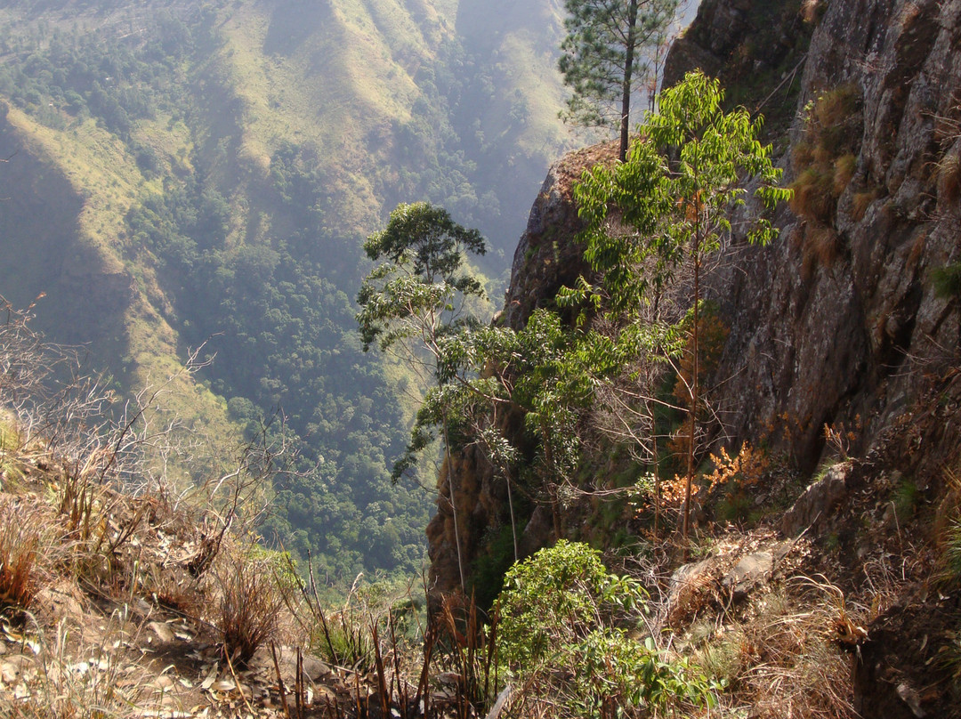 埃拉岩-埃勒必去景点