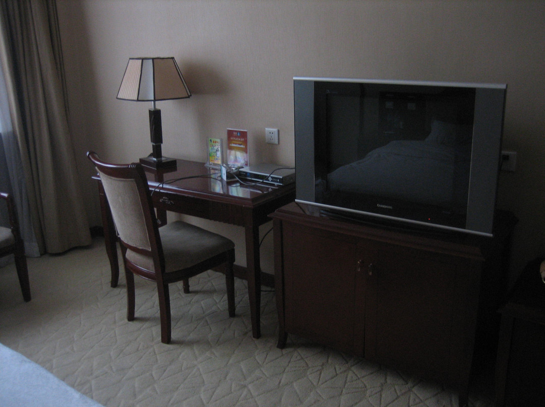 华辰大酒店主图