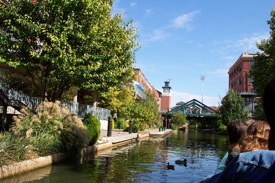 Bricktown-俄克拉何马城必去景点