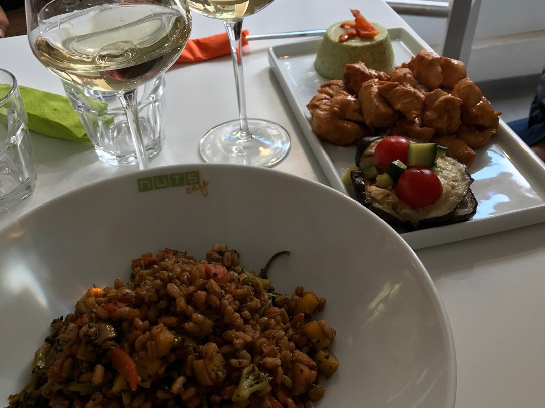 Nuts JuiceBar Cafe