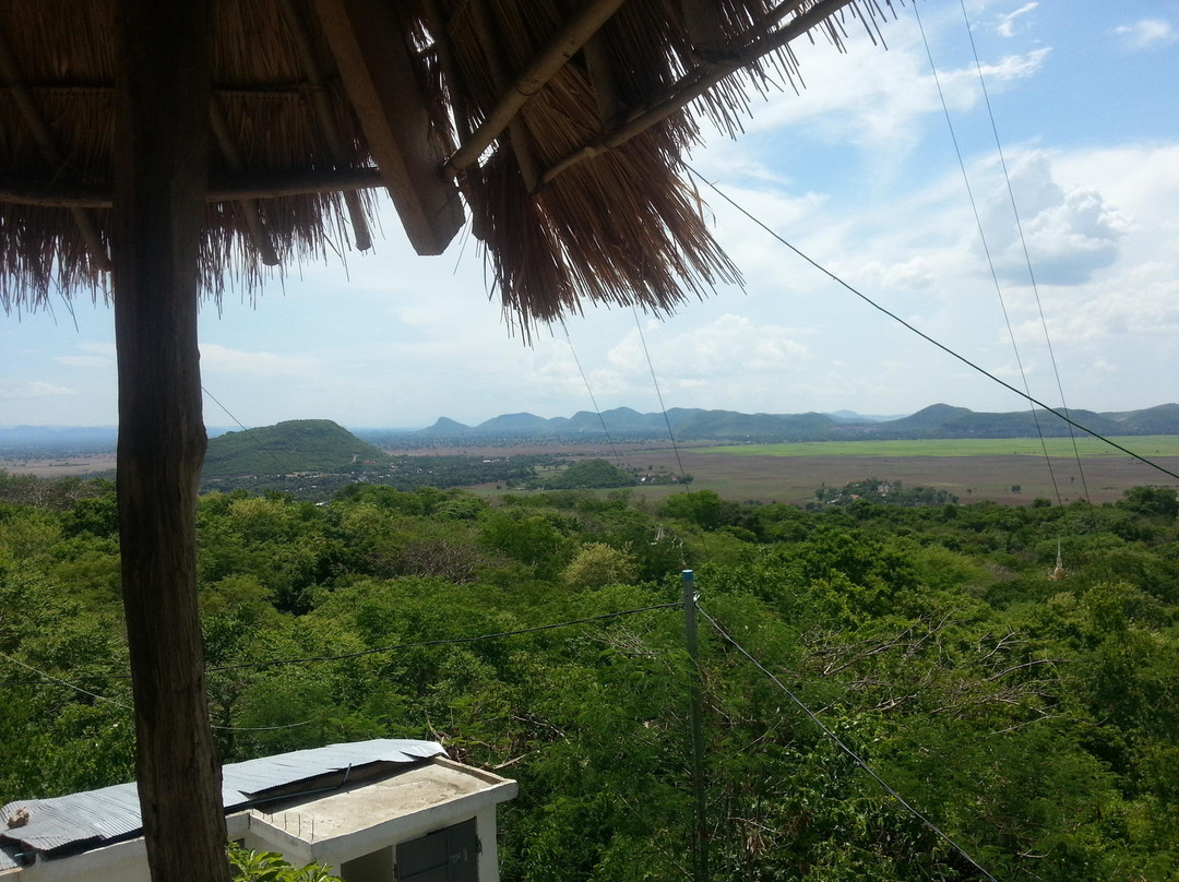 Phnom Sampeau-马德望必去景点