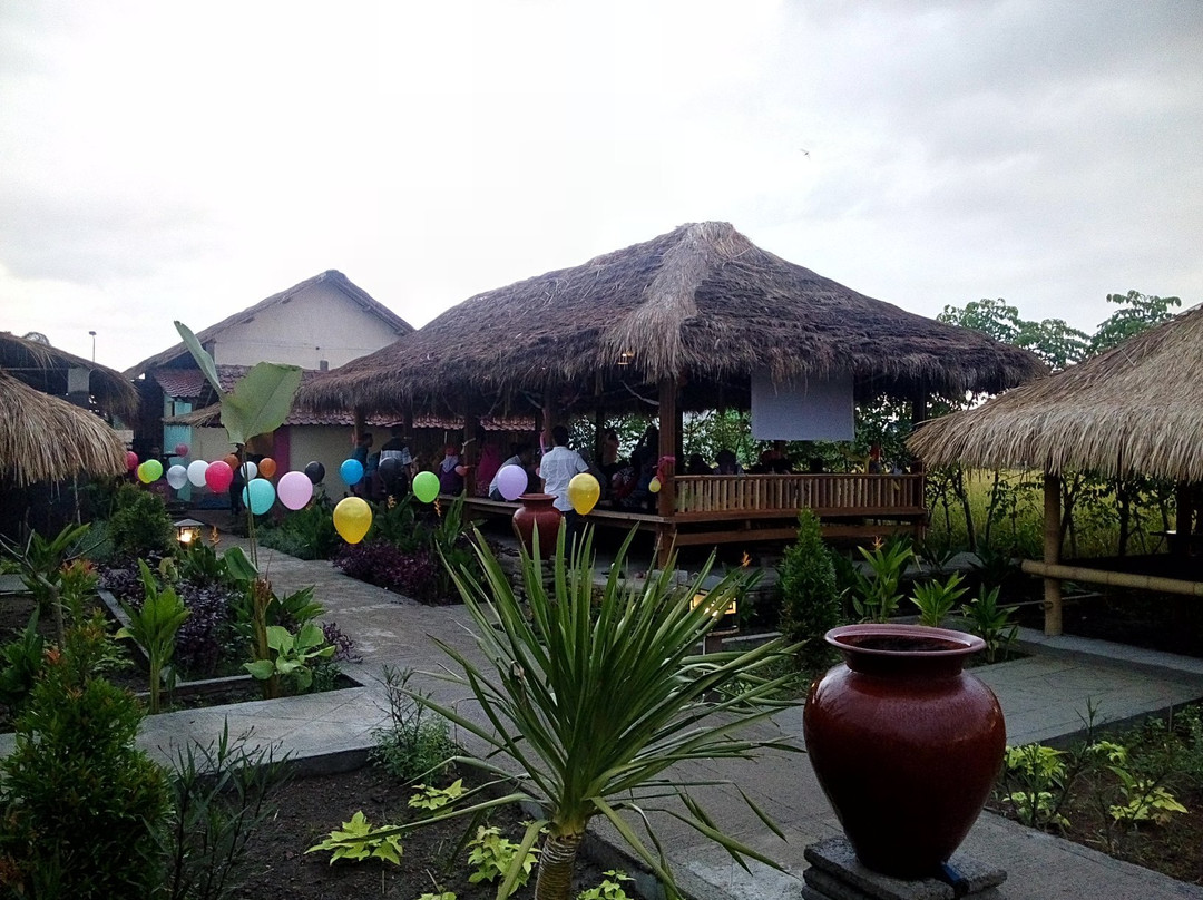 Sesela餐馆和美食-Bale Seafood Lombok