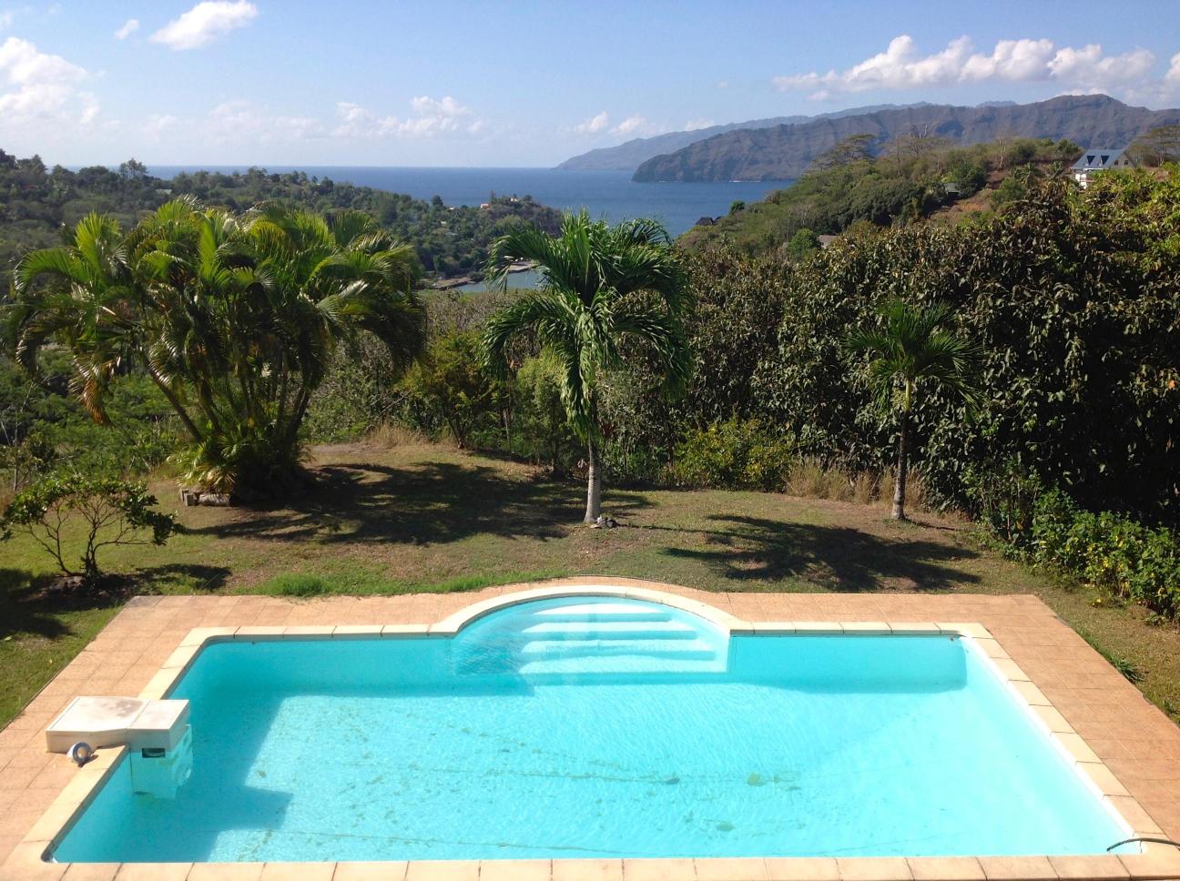 Pension Areke Chez Kayser-泳池