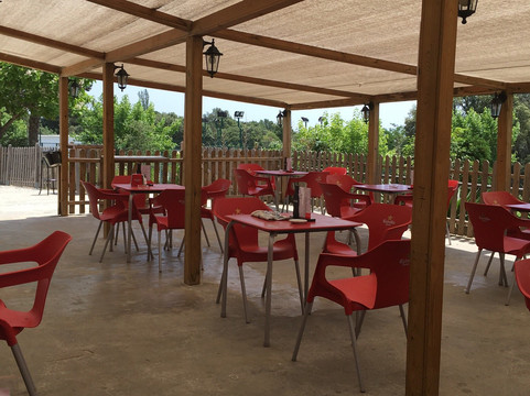 Bar Restaurante Zona Recreativa Can Massuet