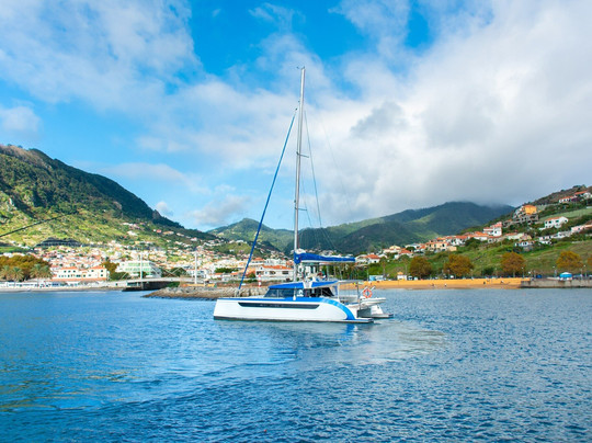 Madeira: Exclusive Luxury Sunset Cruise | 4h-沙尔必去景点