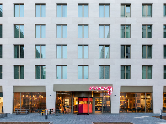 Kuernach酒店住宿-Moxy Wuerzburg