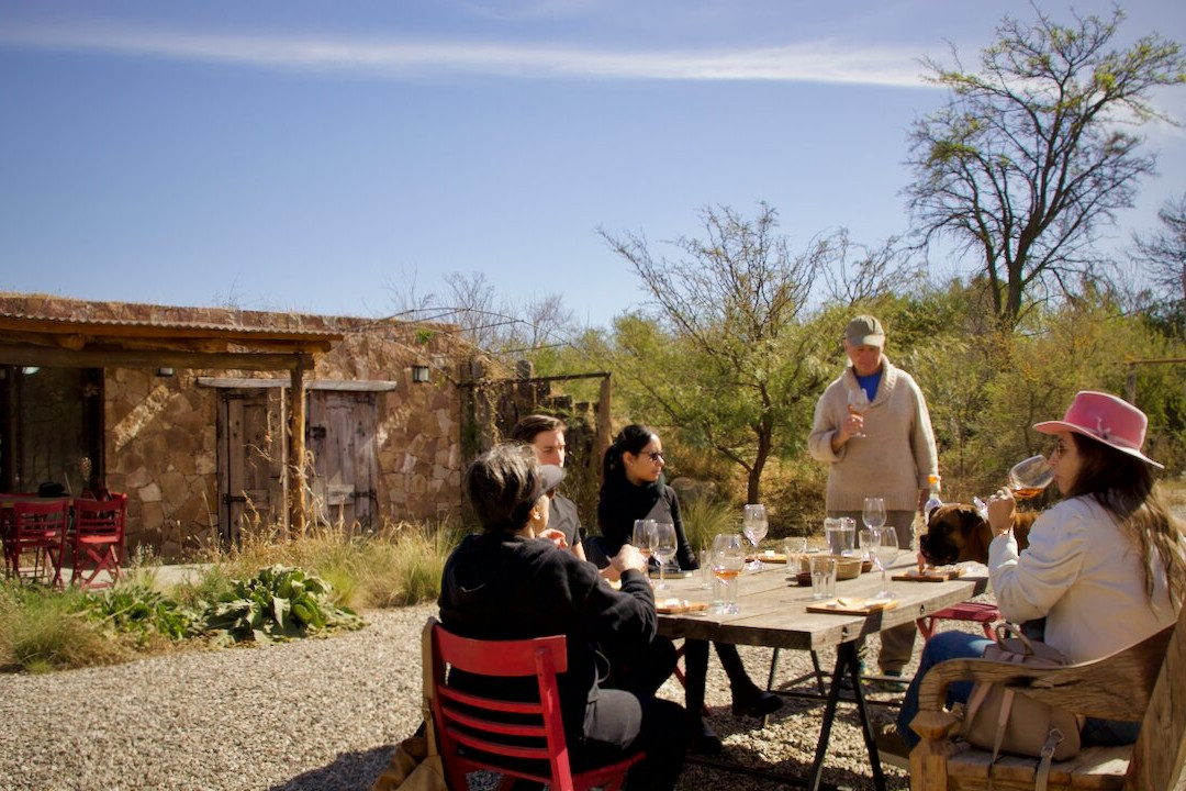 Bodega Kirton-Luyaba必去景点