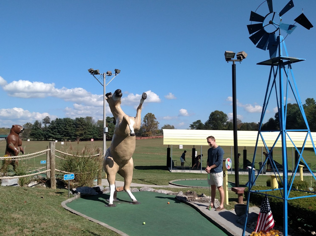 Eggleston旅游景点-Cox's Golf Driving Range