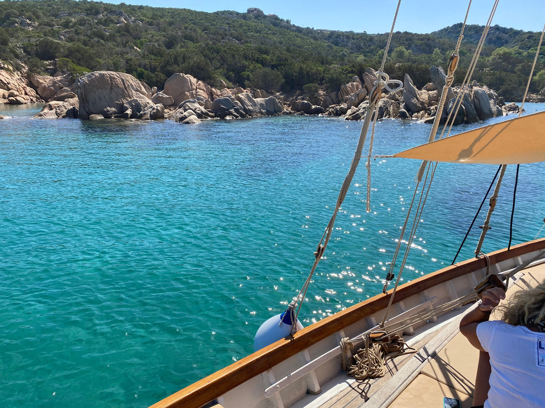 Sailing San Paolo-奥尔比亚必去景点