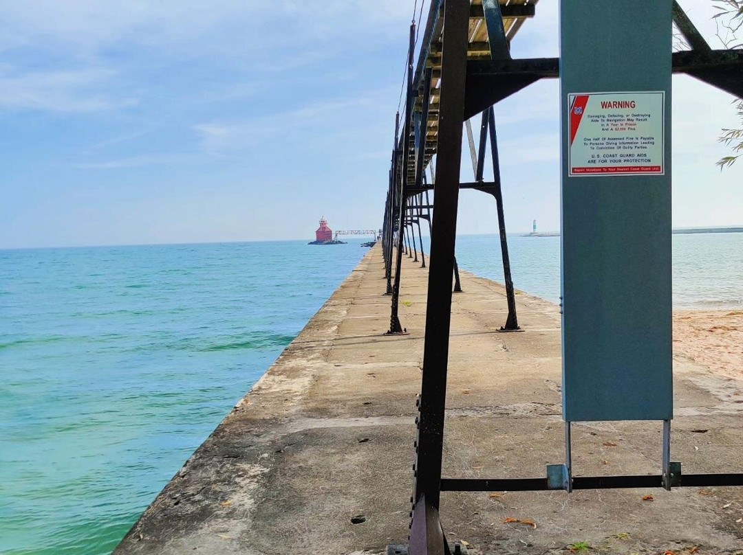 Sturgeon Bay Ship Canal North Pierhead Light-斯特金贝必去景点
