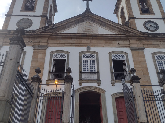 Guimaraes Tour-贝洛哈里桑塔必去景点