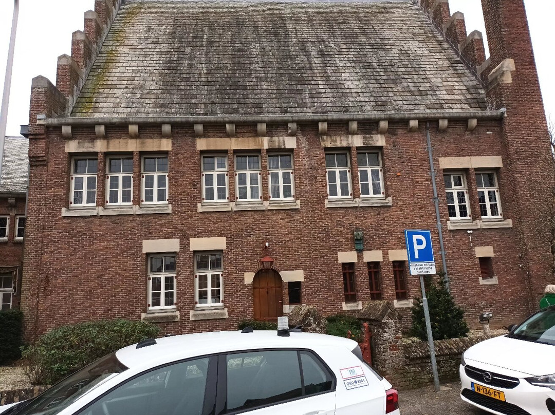 Gemeentehuis Noordwijkerhout-诺德韦克豪特必去景点