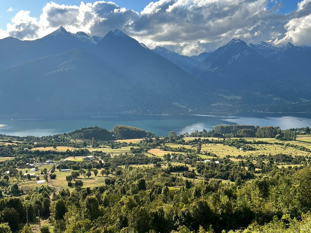 Coihue de Los Columpios-Cochamo必去景点