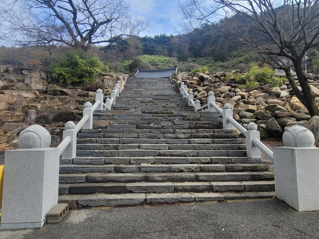 만어사-密阳市必去景点