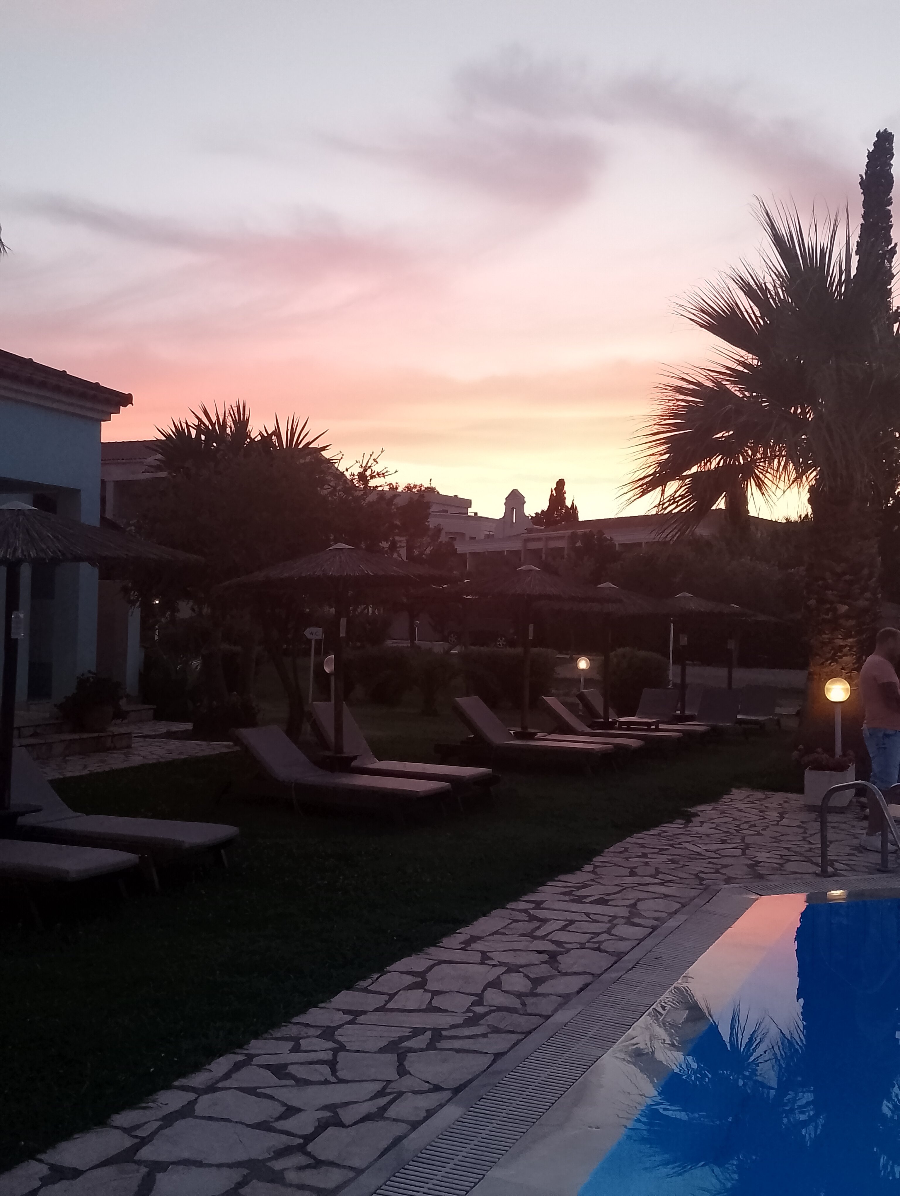 Robolla Beach Aparthotel-泳池