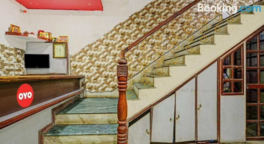 OYO Flagship Tulsi Inn