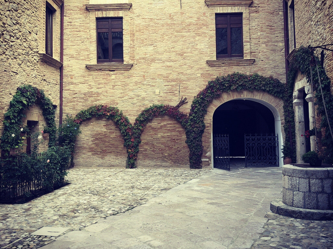 Castello di Serracapriola-Serracapriola必去景点