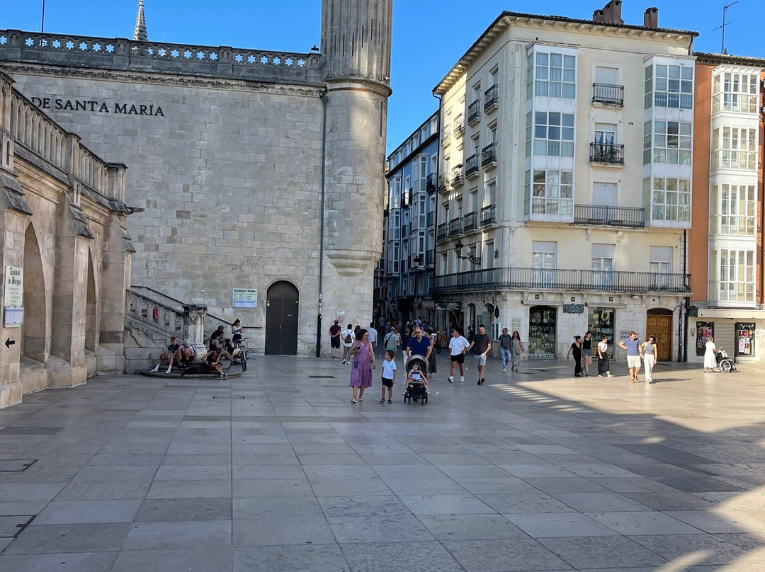 Plaza de Santa María景点图片