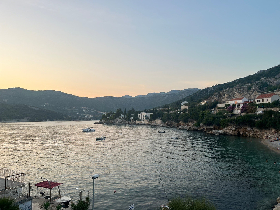 Stikovica Beach景点图片