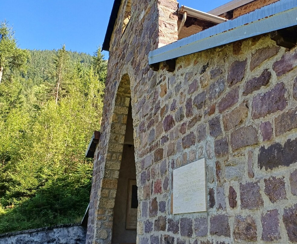 Chiesa Di Santa Barbara-Schilpario必去景点