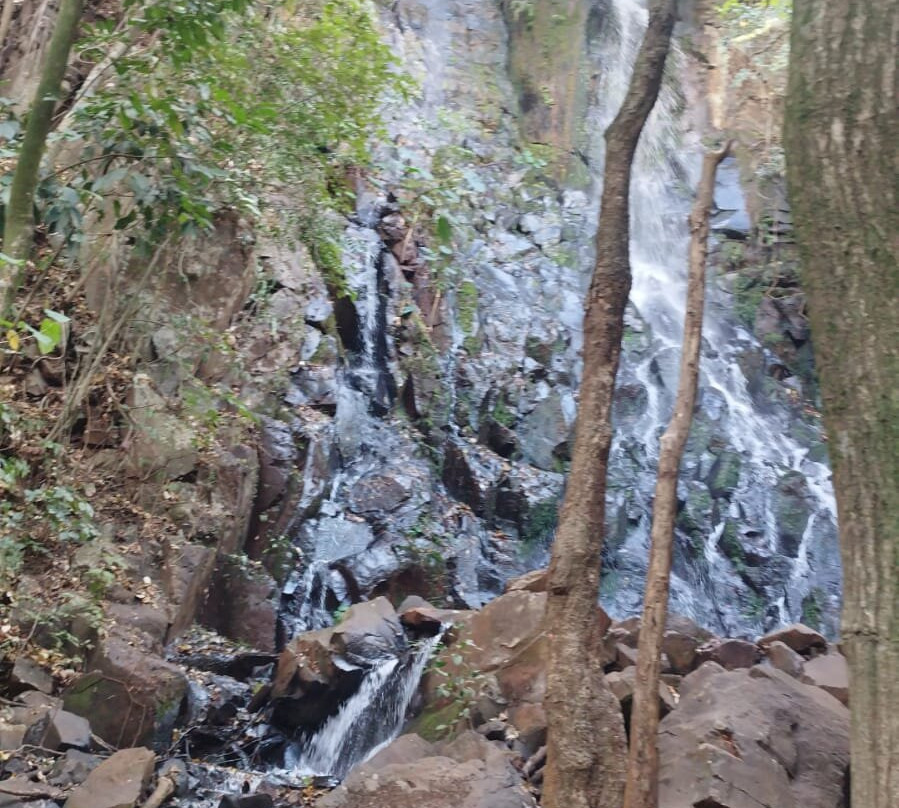 Cachoeira do Martelo-Brotas必去景点