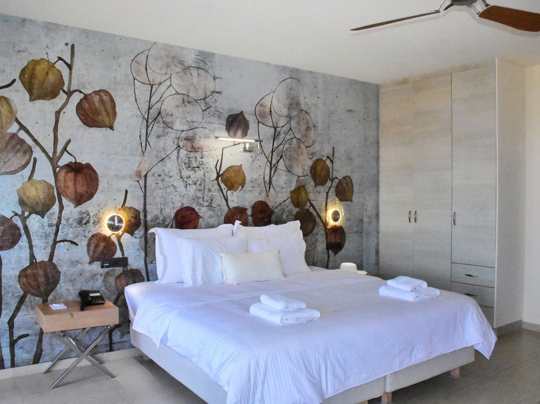 帕坦尼海湾酒店主图