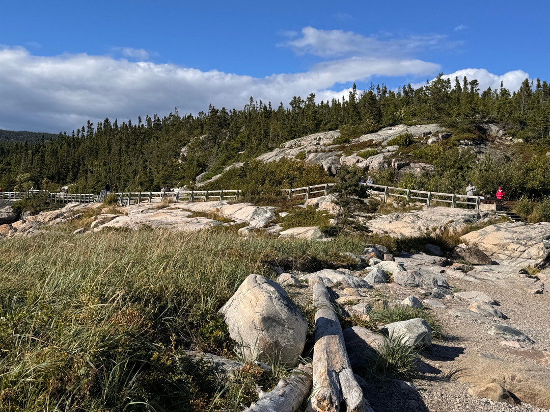 Sentier de la Pointe-de-l'Islet Trail景点图片