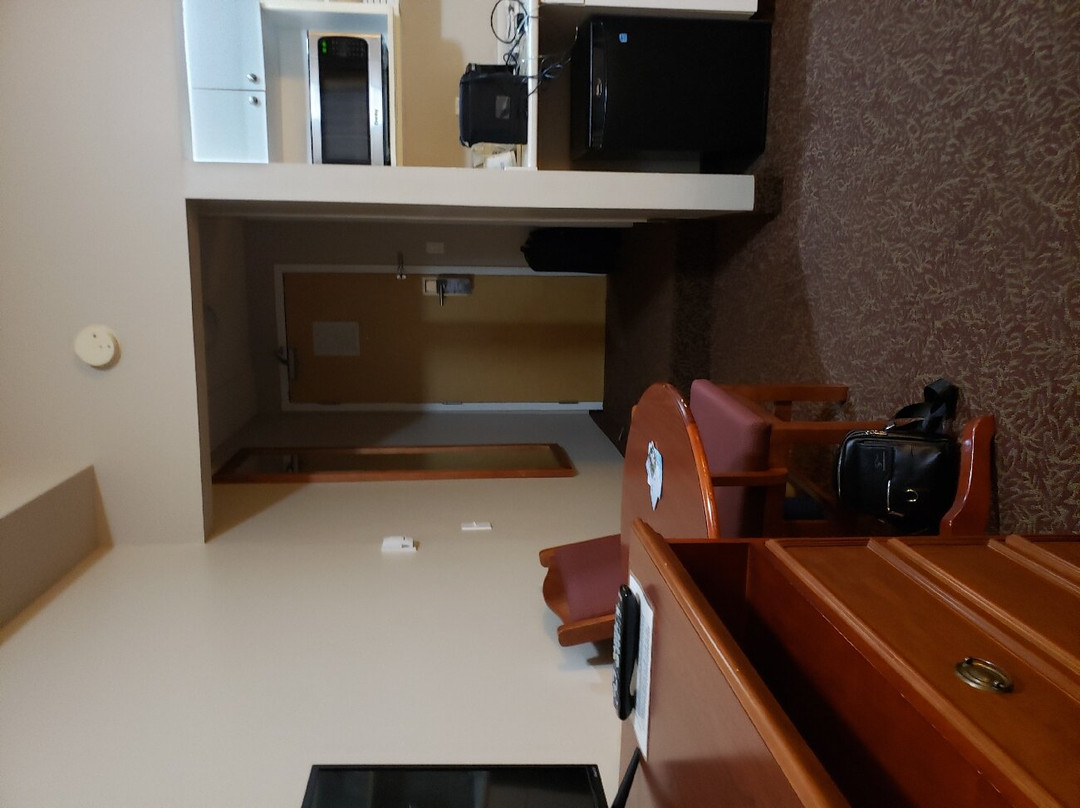 Super 8 by Wyndham Cochrane主图