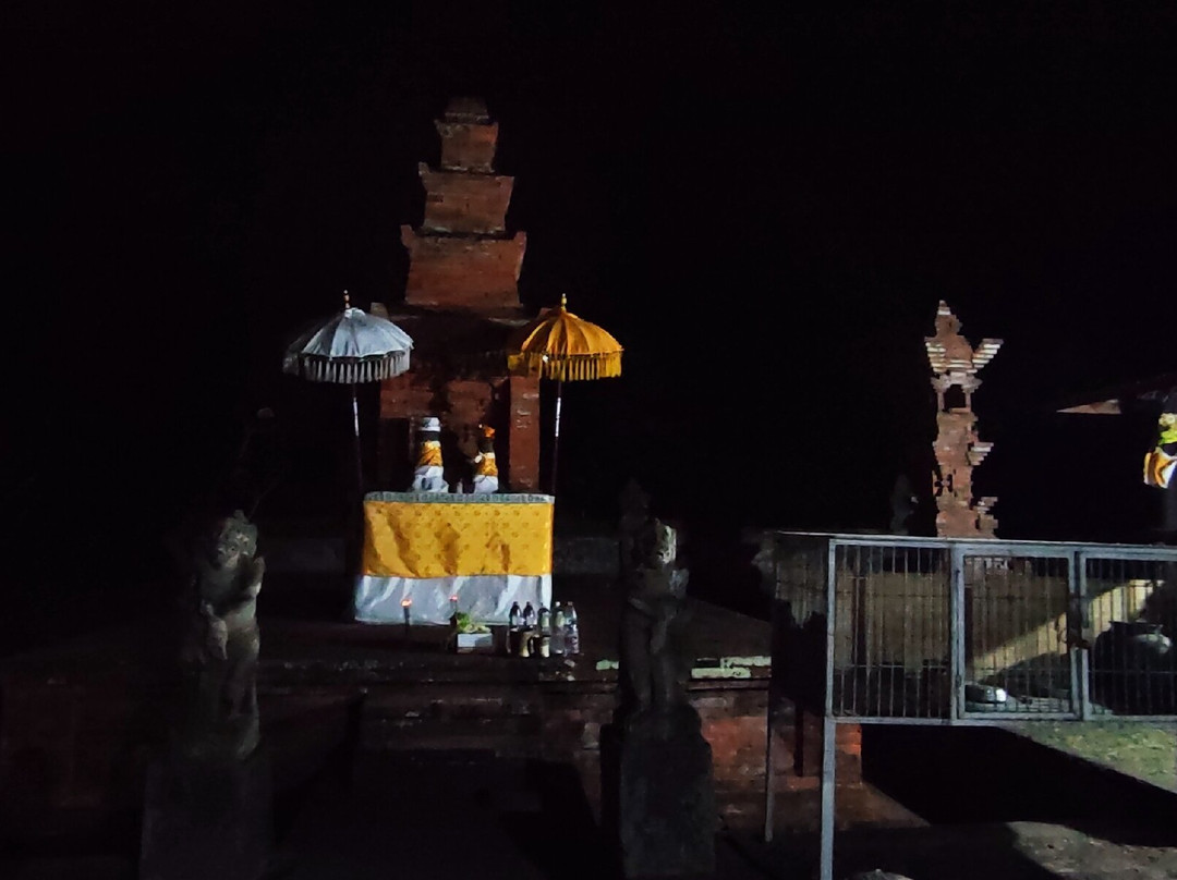 Pura Dalem Bakungan-Melaya必去景点