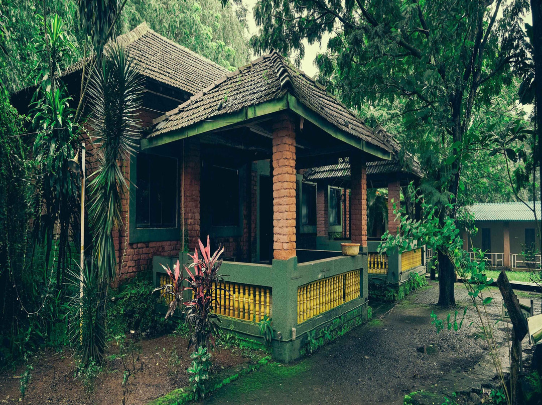 Whispering Peepul Resort