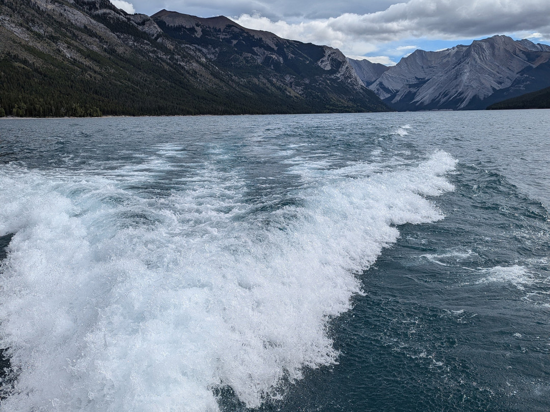 Lake Minnewanka Cruise-班夫必去景点