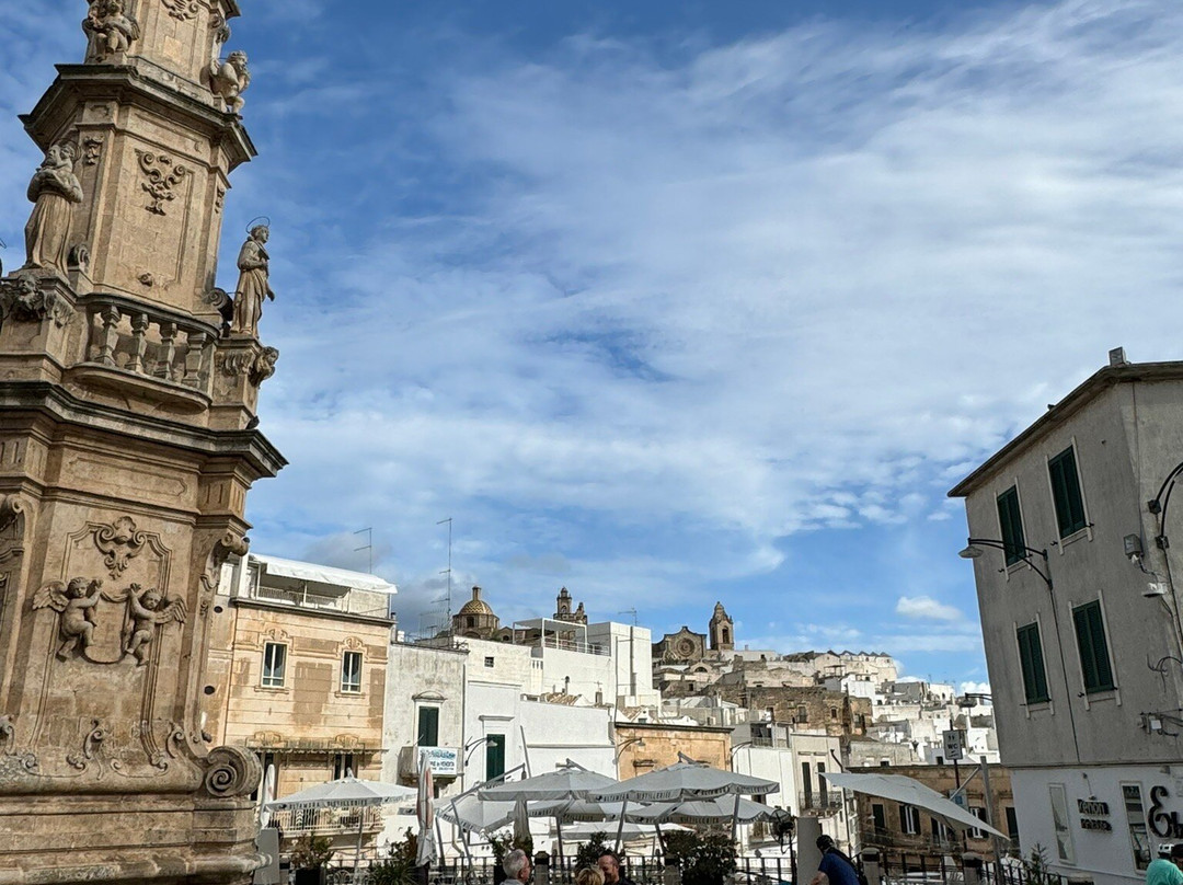 Piazza Della Libertà-奥斯图尼必去景点