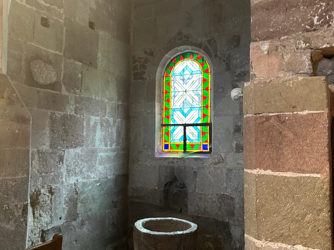 Eglise Saint Pierre de Bessuéjouls-Espalion必去景点